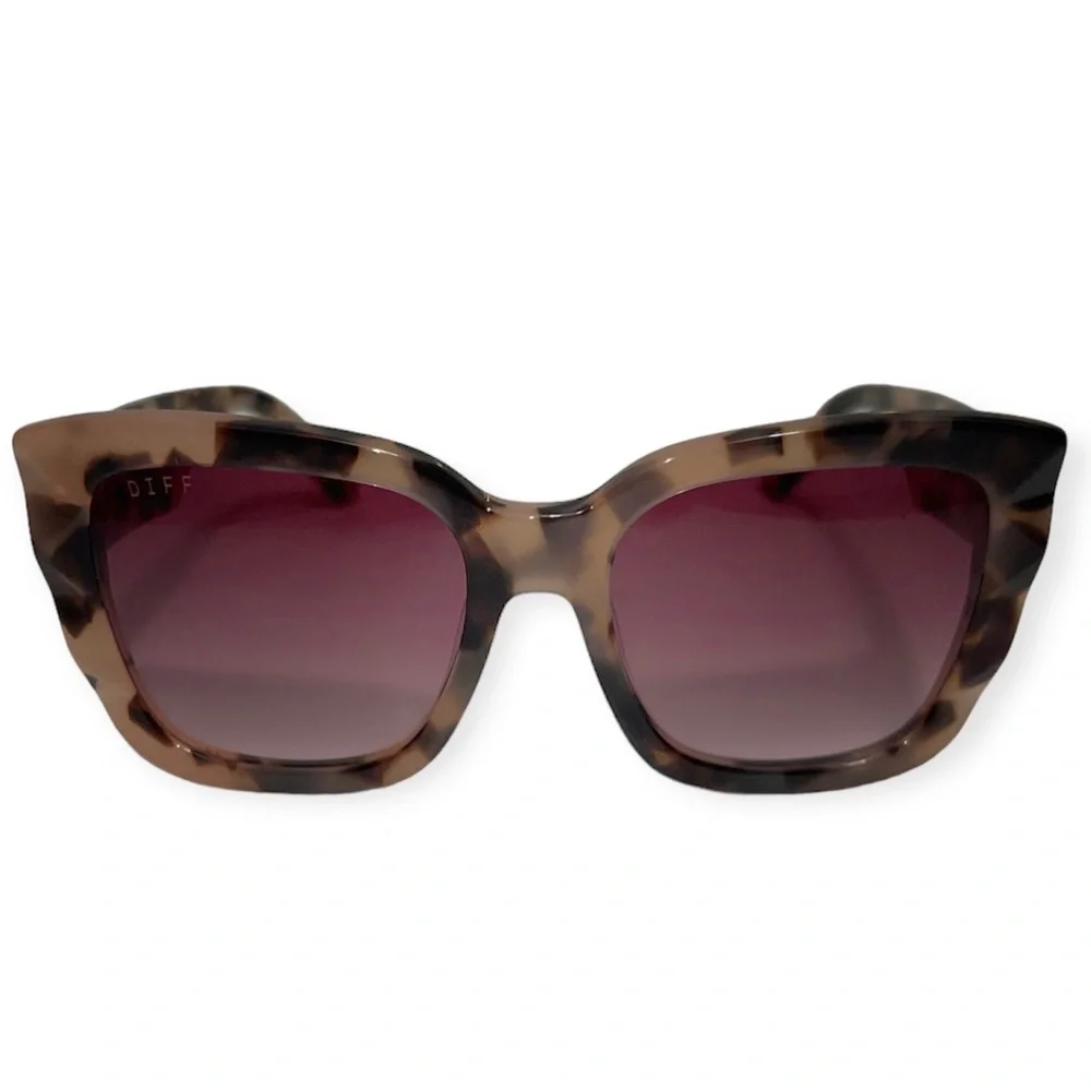 DIFF Dana Sunglasses Himalayan Tortoise Frame Wine Gradient Lenses Oversized NIB